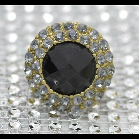 Avon Jewelry - Black Stone Ring